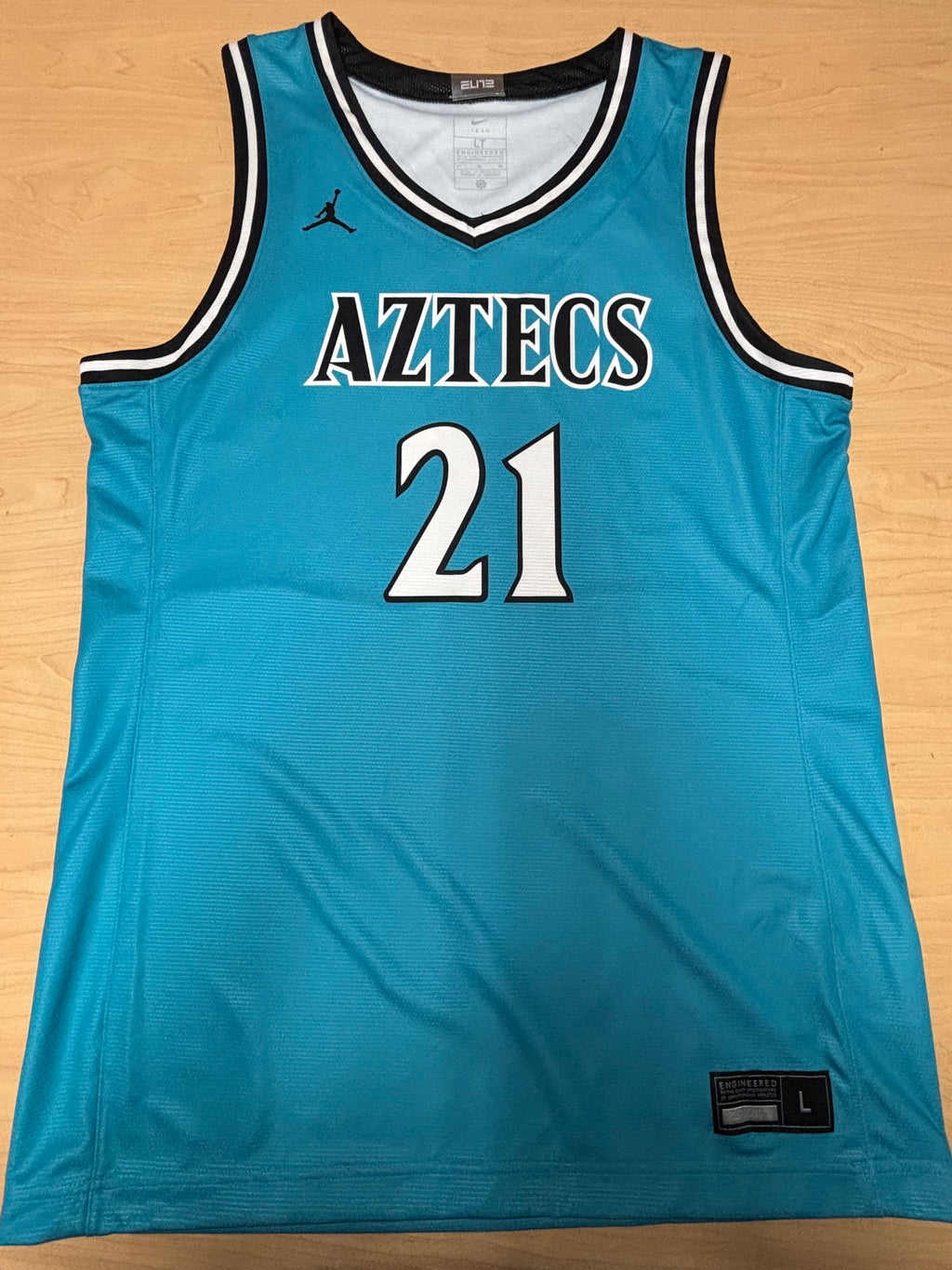 Men's Basketball N7 Jersey #21 (Large)