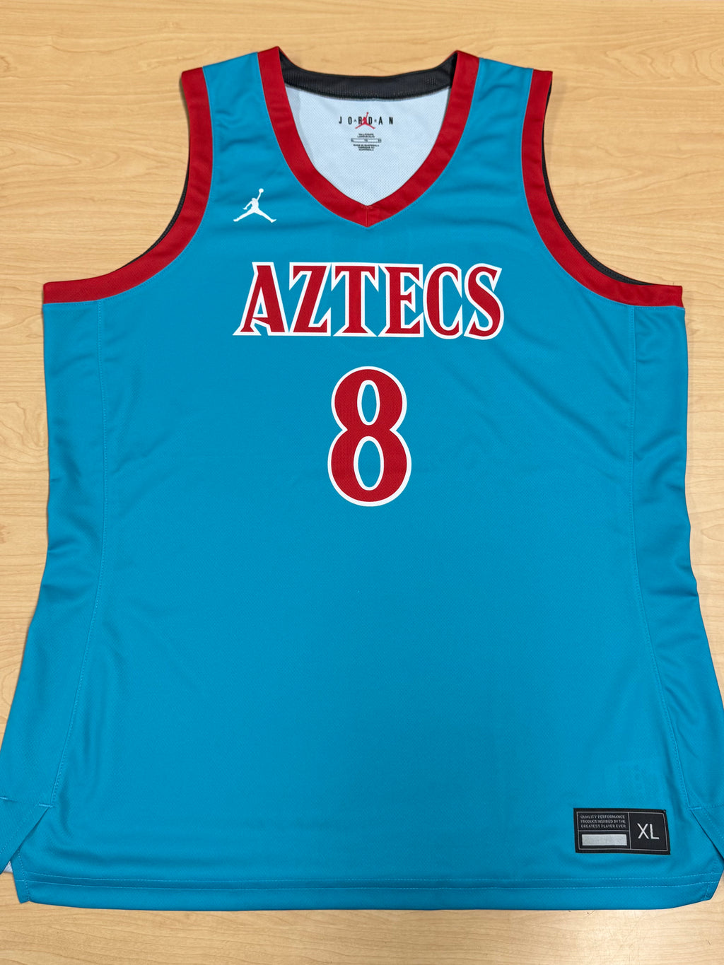 Women's Basketball N7 Jersey #8 (X-Large)