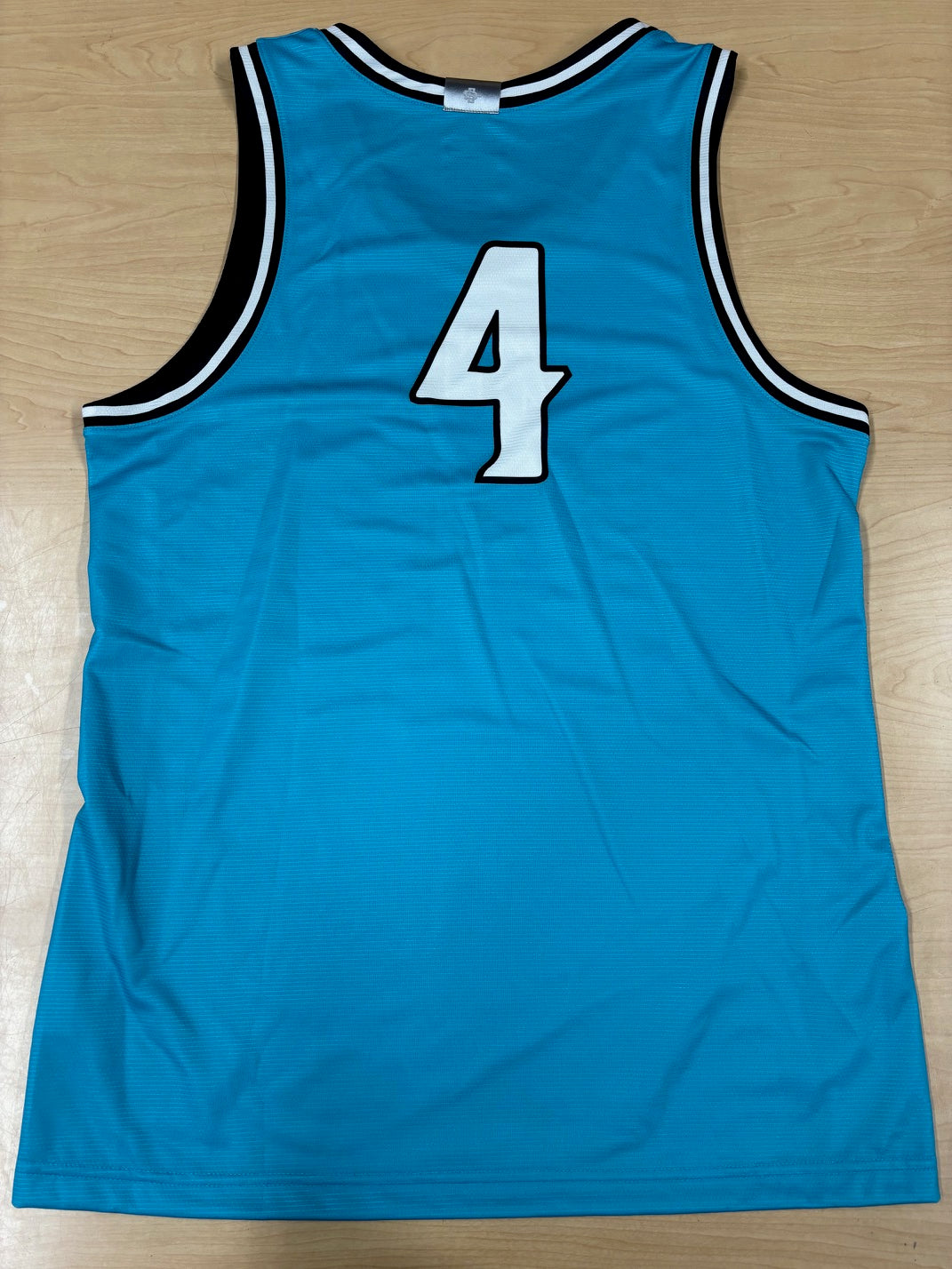 N7 Jersey #4 (Large)