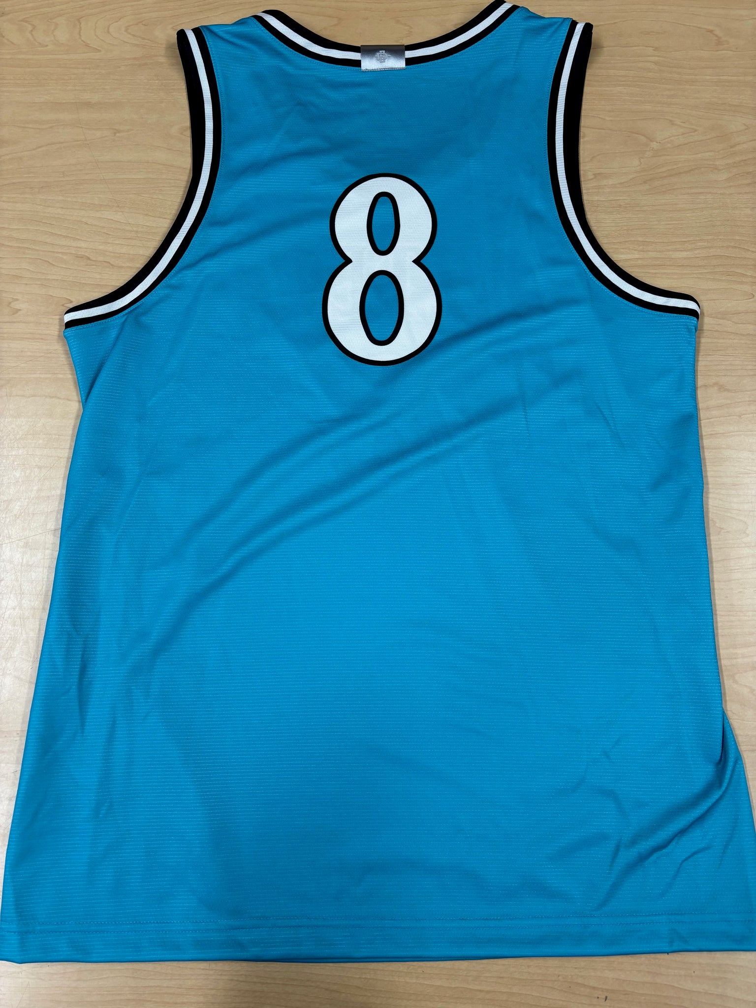 N7 Jersey #8 (Large)