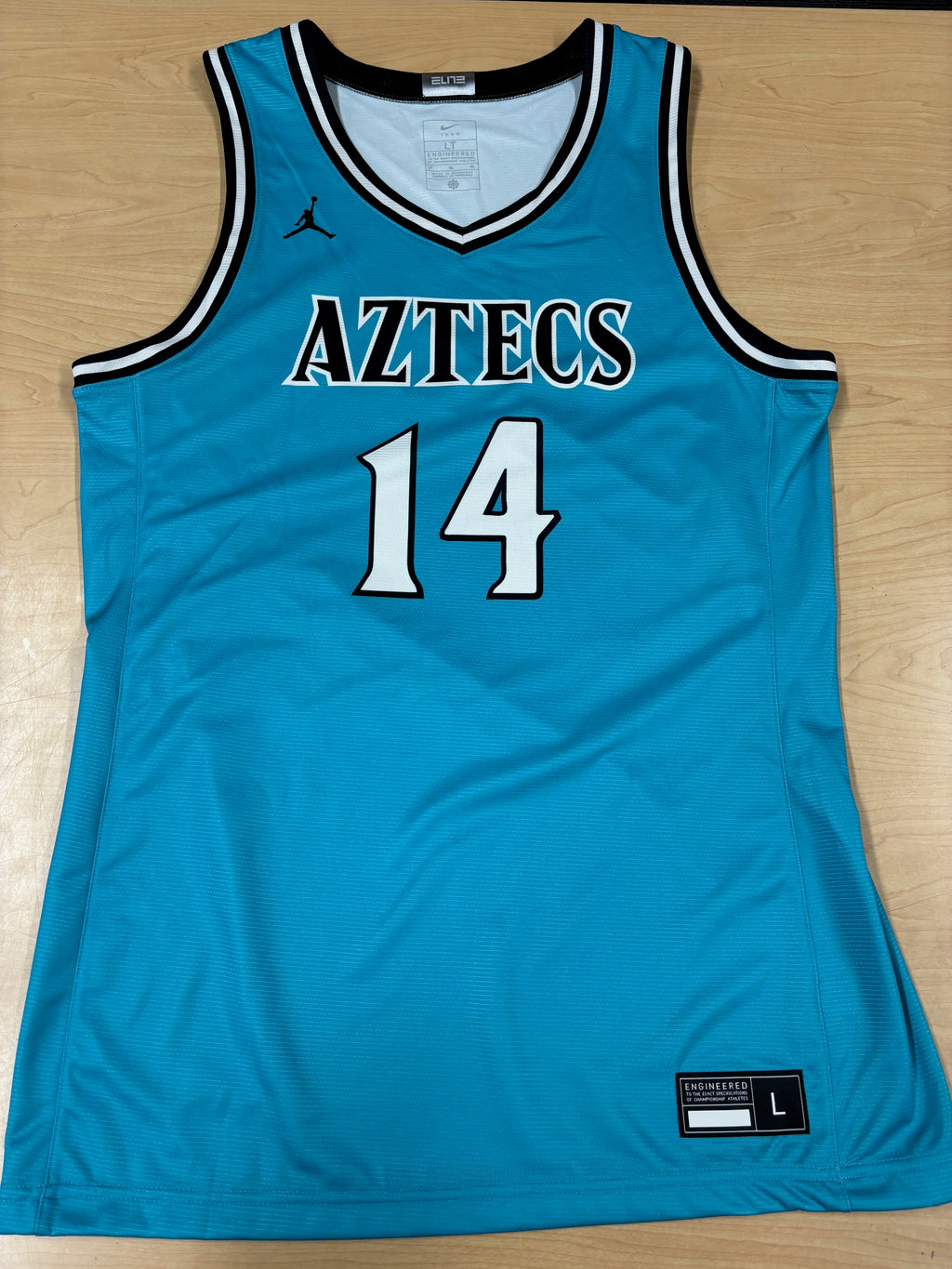 N7 Jersey #14 (Large)