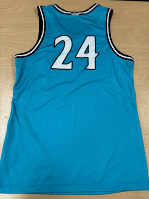 N7 Jersey #24 (Large)